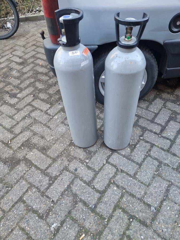 CO2 flessen, 20,7 liter, vol, Ophalen, Gebruikt
