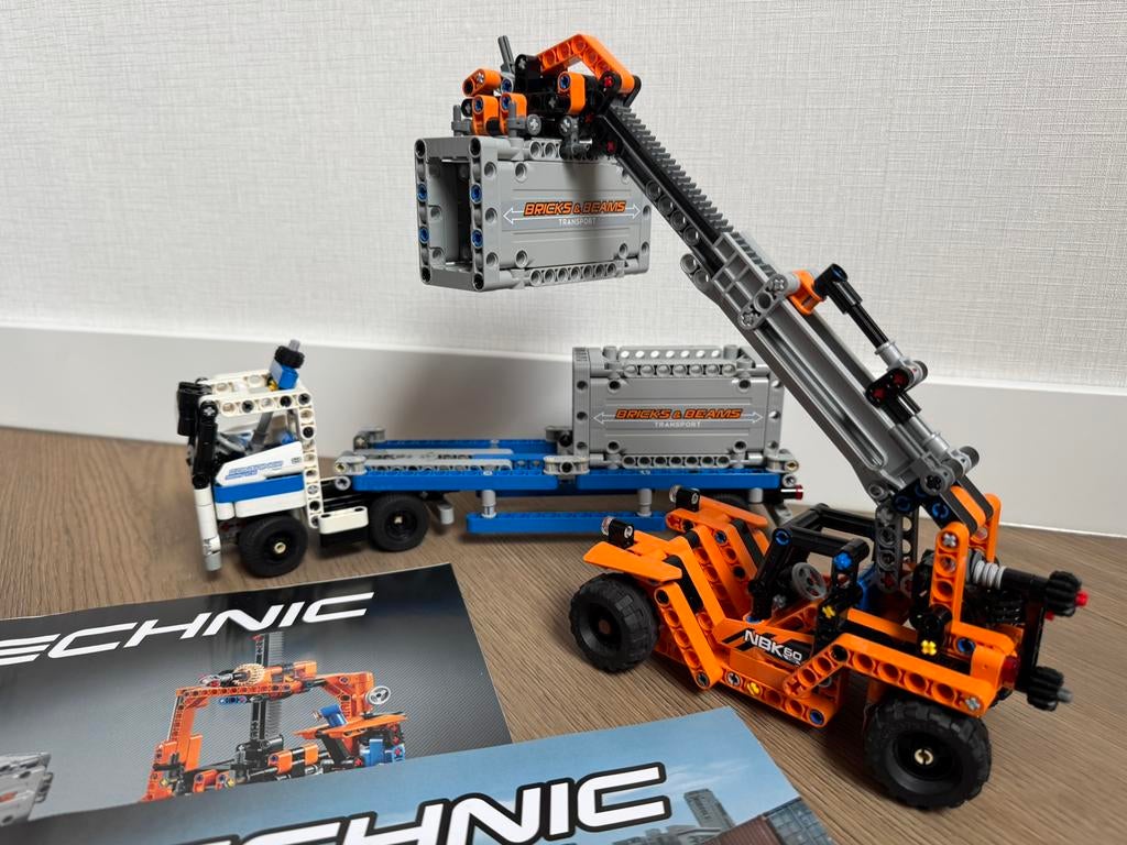 100% compleet Lego Technic 42062 Container Transport, Lego, Compleet, Ophalen of Verzenden, Zo goed als nieuw
