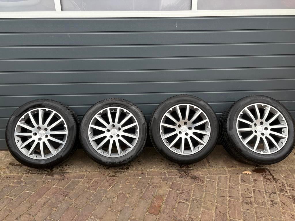 Orginele Maserati pareltjes, Ophalen of Verzenden, 18 inch, Zomerbanden, Banden en Velgen