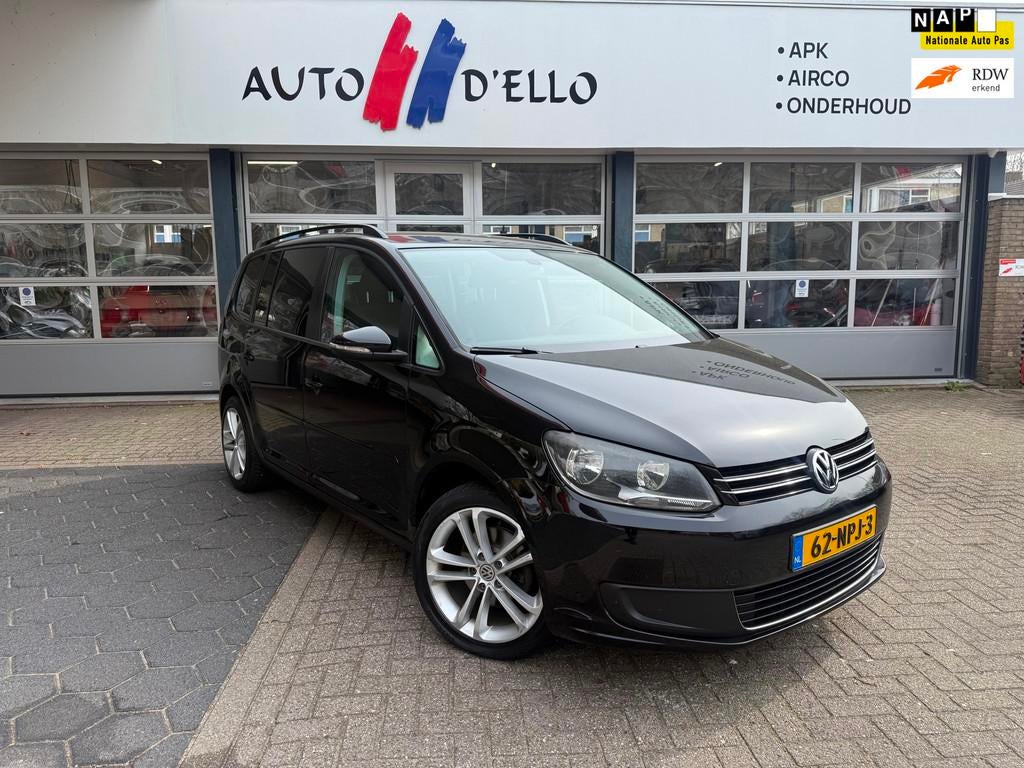 Volkswagen Touran 1.4 TSI Comfortline 7PERS|DSG|NAVI, Euro 5, Gebruikt, Zwart, 4 cilinders