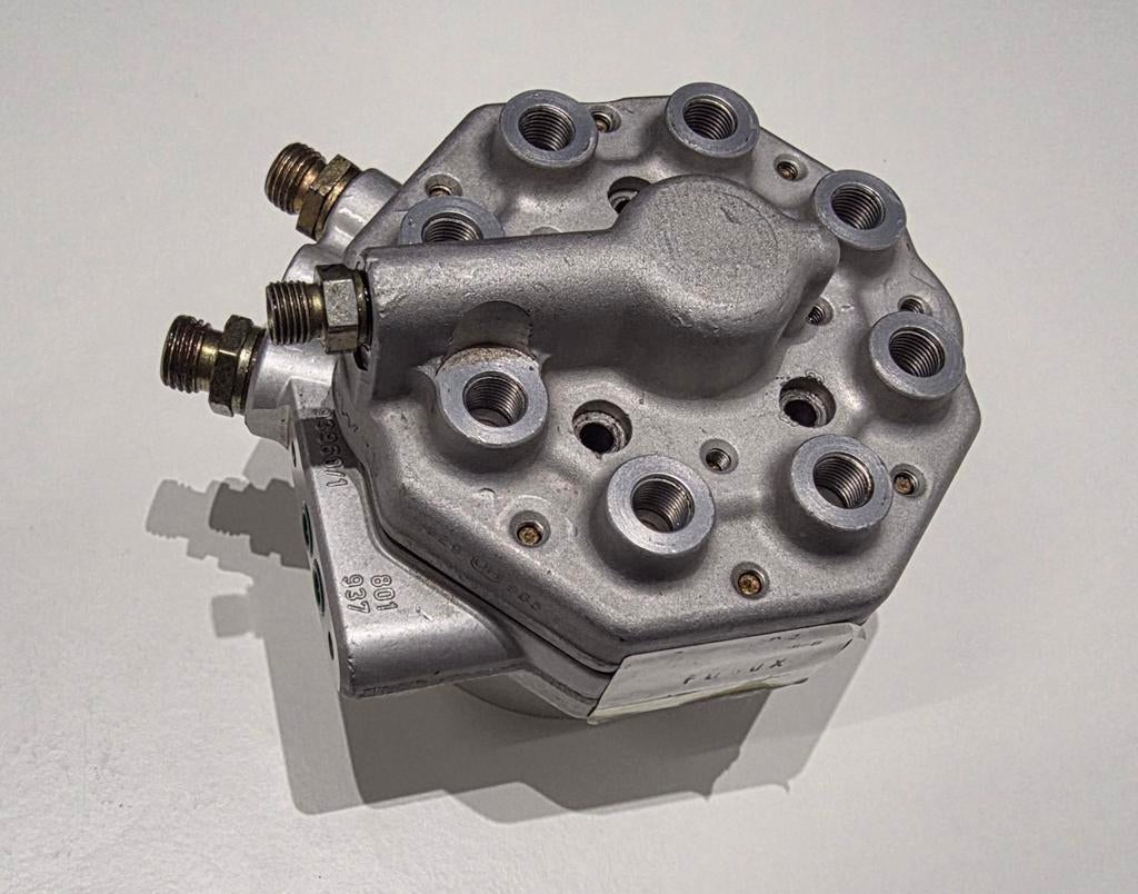 Gereviseerd Brandstofverdeler 0438101018 300 420 500 560, Auto-onderdelen, Brandstofsystemen, Mercedes-Benz, Gereviseerd, Ophalen