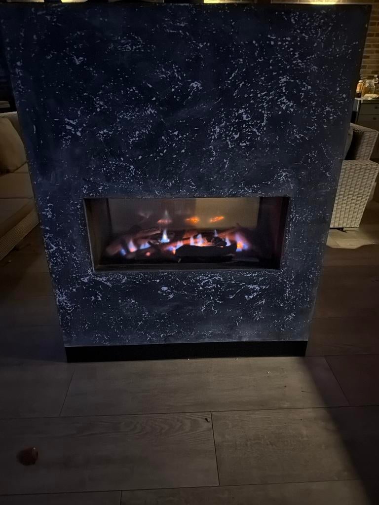 Dru Metro Tunnelhaard - Stijlvolle Gashaard, Ophalen of Verzenden, Zo goed als nieuw, Inbouwhaard, Gashaard