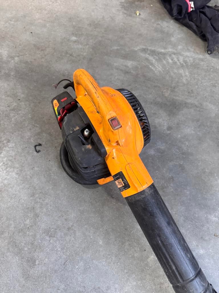 Bladblazer, Ophalen, Gebruikt, Benzine, Handgedragen