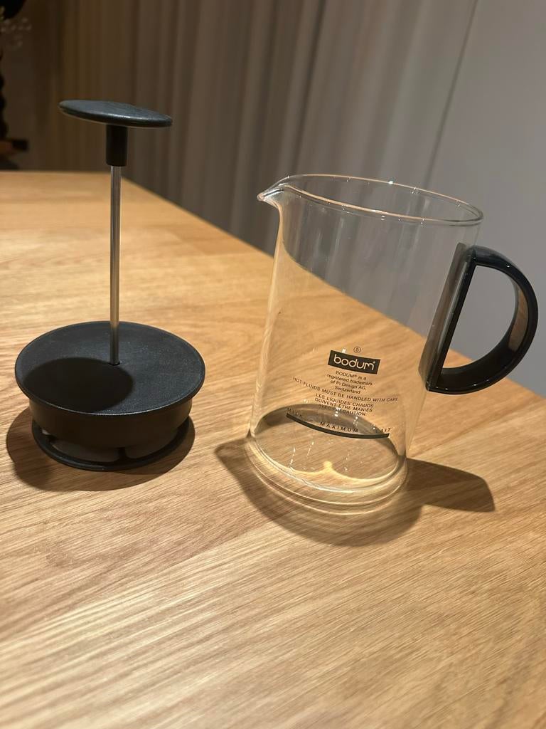 Bodum Melkopschuimer - Glas - zwart - zgan, Ophalen of Verzenden, Zo goed als nieuw, Handmatige melkopschuimer