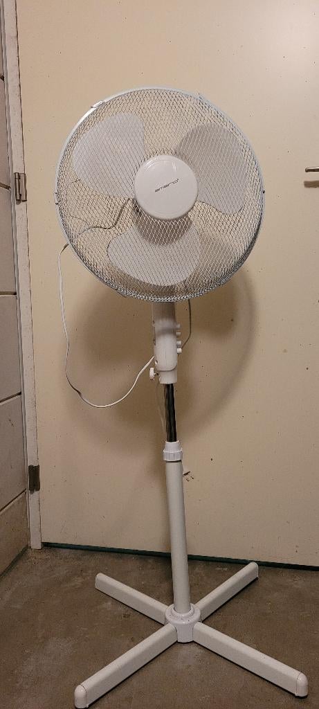 Staande/statief ventilator (Emerio), 44W (3 snelheden), Ophalen of Verzenden, Gebruikt, Statiefventilator