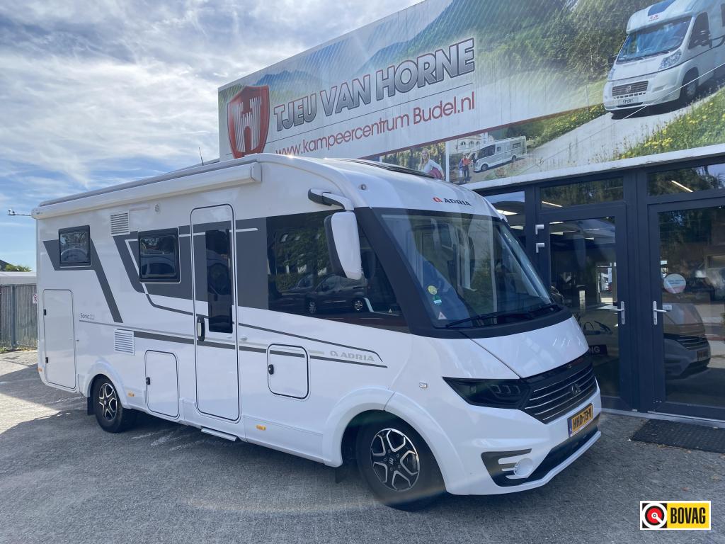 Adria Sonic 600 SL 180PK automaat (ex-verhuur, compleet!), Integraal, Afzuigkap, Ringverwarming, Diesel