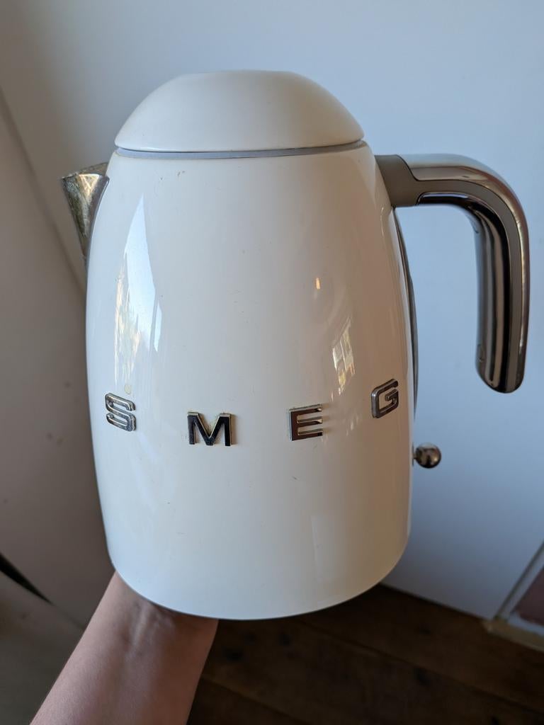 Smeg waterkoker, Witgoed en Apparatuur, 1 tot 2 liter, Ophalen of Verzenden, Gebruikt
