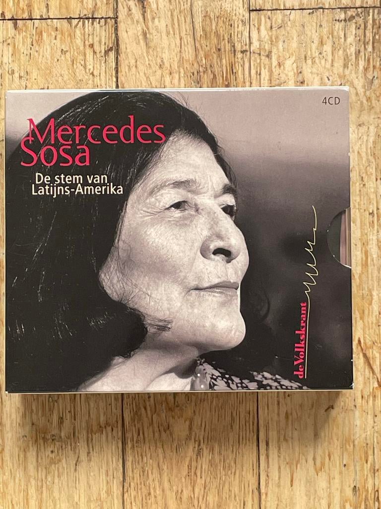 Mercedes Sosa - De stem van Latijns-Amerika (4CD Boxset), Ophalen of Verzenden, Zo goed als nieuw, Boxset