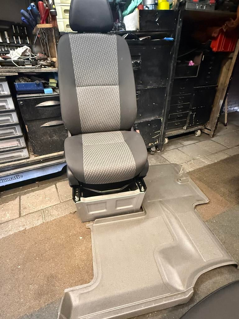 Nette bijrijdersstoel voor vw crafter/mercedes sprinter 906, Auto-onderdelen, Interieur en Bekleding, Ophalen, Gebruikt, Mercedes-Benz