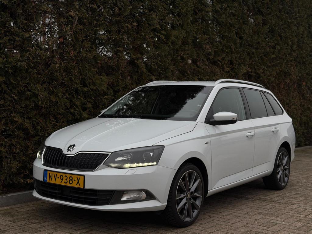 Skoda Fabia Combi 1.2 TSI Drive Trekhaak CarPlay, Stof, 4 cilinders, Wit, Origineel Nederlands
