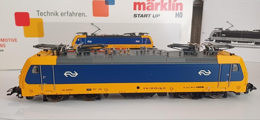 Märklin 36622 Elektrische locomotief BR 186 'Traxx' van NS., Hobby en Vrije tijd, Wisselstroom, Locomotief, Ophalen of Verzenden