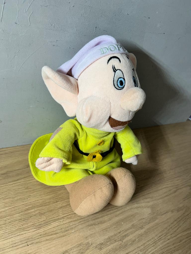 Sneeuwwitje Dwerg Dopey, Verzamelen, Ophalen of Verzenden, Sneeuwwitje of Doornroosje, Zo goed als nieuw, Knuffel