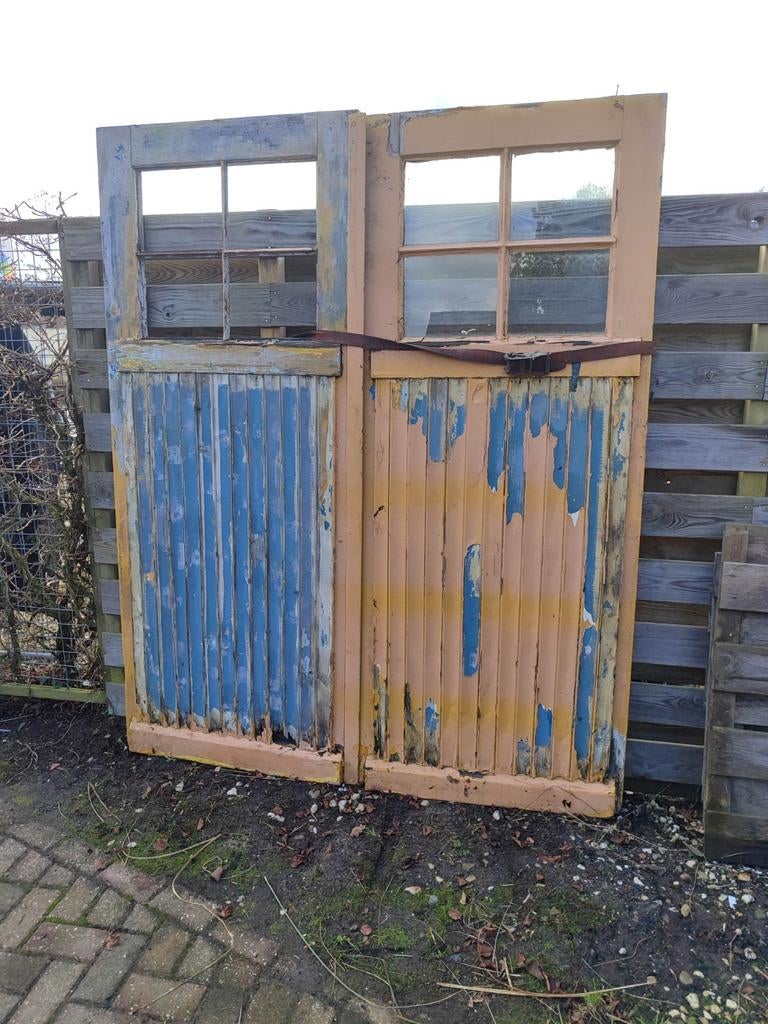 Oude tuindeuren H212 x B174, Minder dan 3 meter, Ophalen of Verzenden, Hout, 1 tot 2 meter
