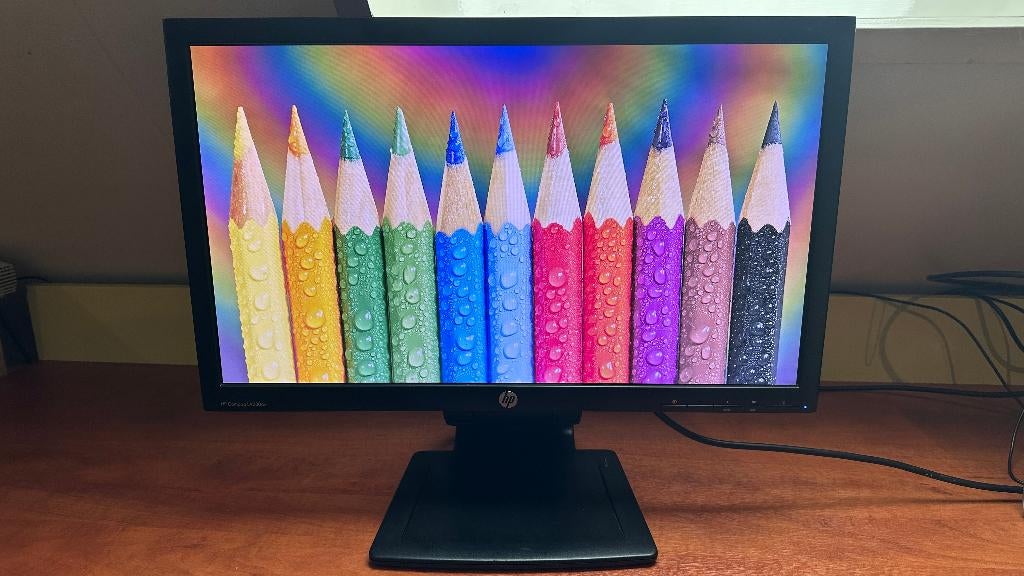 HP Compaq LA2306x Full HD 23" monitor – Verstelbaar, DVI, Full HD, In hoogte verstelbaar, TN