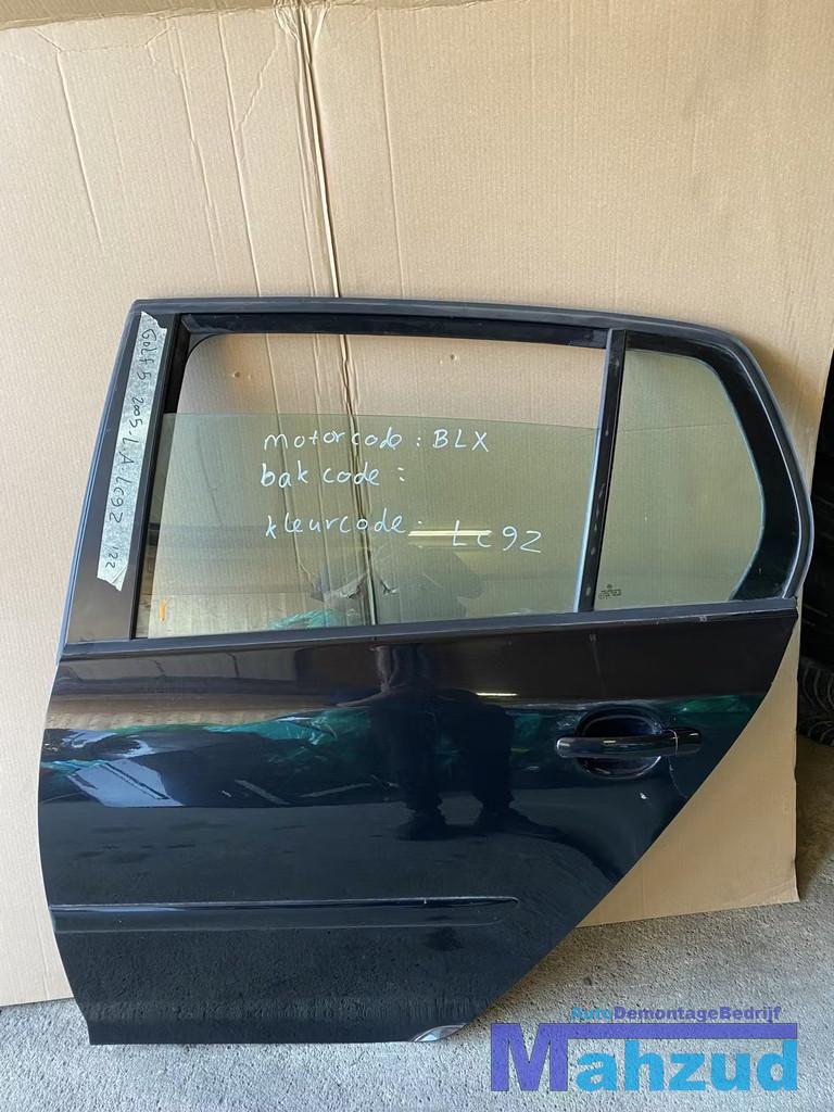 VW Golf 5 Zwart LC9Z Links linker achter deur portier, Auto-onderdelen, Gebruikt, Volkswagen AG, Achter, Berliner Ring 2
38440  Wolfsburg, DE