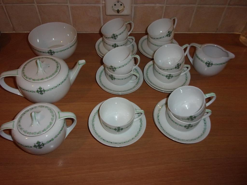 Oud theeservies porselein thee servies vintage 80 jaar oud, Ophalen of Verzenden