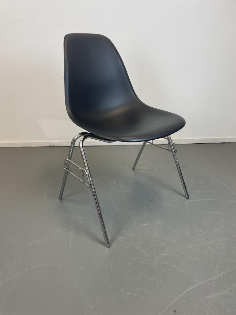 1x Vitra Eames DSX Stoel Zwart, Niet ingevuld, Zwart, Niet ingevuld, Ophalen of Verzenden