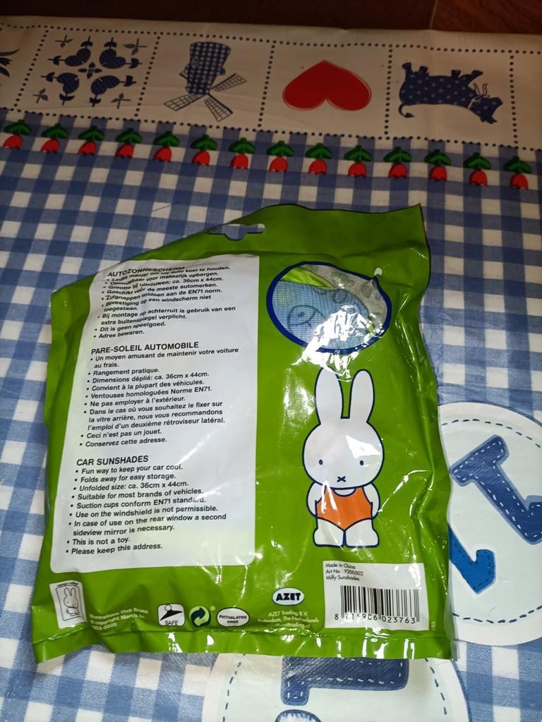Nijntje auto zonnescherm NIEUW om auto koel te houden, Ophalen of Verzenden