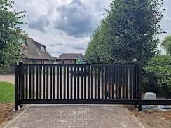 Lamellen schuifpoort 4,7x1,8 incl fundatie,motor en montage, Tuin en Terras, Ophalen, Schuifpoort, Nieuw, 200 cm of meer