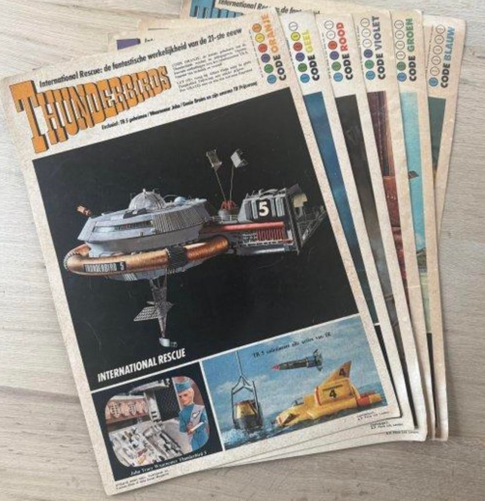 Thunderbirds Full Technical sheets 1966 compleet -ZELDZAAM!-, Complete serie of reeks, Ophalen of Verzenden, Zo goed als nieuw