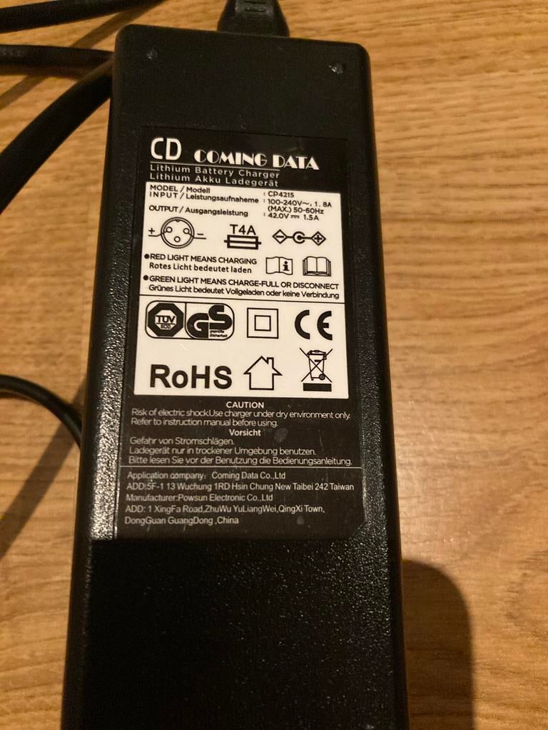 Lithium Batterij Lader 42V 1.5A - TCP4215YY, Computers en Software, Accu's en Batterijen, Gebruikt, Ophalen of Verzenden