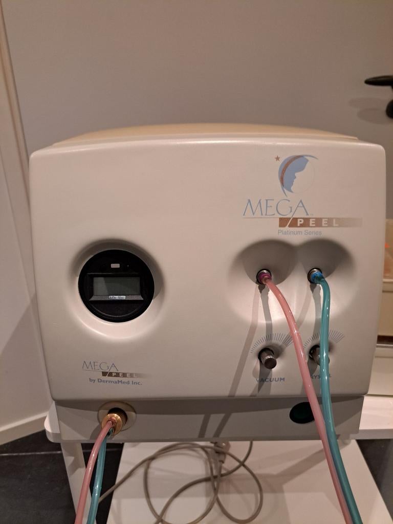 MegaPeel Microdermabrasie professional, Ophalen, Zo goed als nieuw, Gehele gezicht, Reiniging