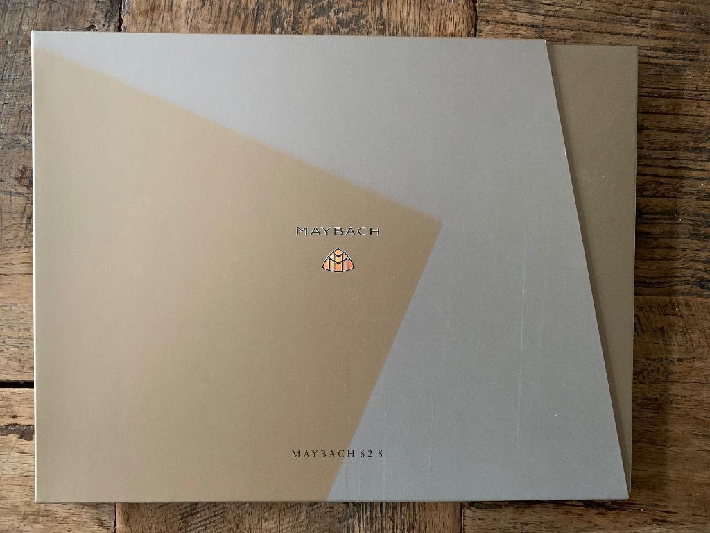 Brochure, hardcover Mercedes-Benz Maybach 62S 2006, Zo goed als nieuw, Mercedes-Benz, Mercedes, Ophalen of Verzenden