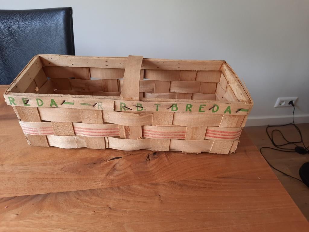 Fruitmand bloemenmand mand RBT Breda veiling vintage, Ophalen of Verzenden