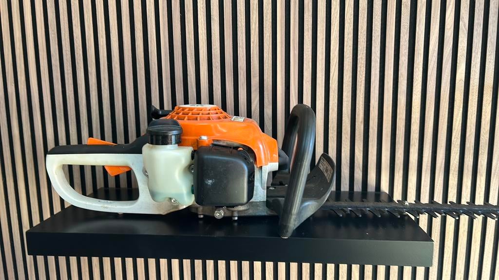 Hs 45 stihl heggenschaar 60cm, Tuin en Terras, Heggenscharen, Ophalen, Zo goed als nieuw, Benzine
