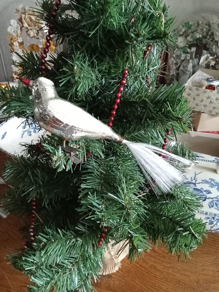 mooi oudere glazen vogel op clip wit gesuikerd vleugel+kop, Diversen, Kerst, Ophalen of Verzenden, Gebruikt