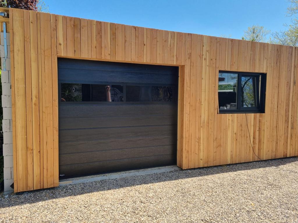 elektrische sectionaaldeur plaatsing heel Nederland!, Doe-het-zelf en Verbouw, Deuren en Horren, Nieuw, Garagedeur, 215 cm of meer