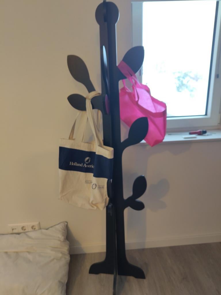 Zwarte boom kapstok nieuwstaat, Wandkapstok, Ophalen of Verzenden, Zo goed als nieuw, Minder dan 100 cm