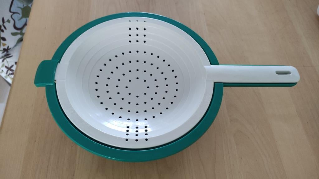 Tupperware duo vergiet, Huis en Inrichting, Keuken | Tupperware, Ophalen of Verzenden, Gebruikt, Groen, Overige typen