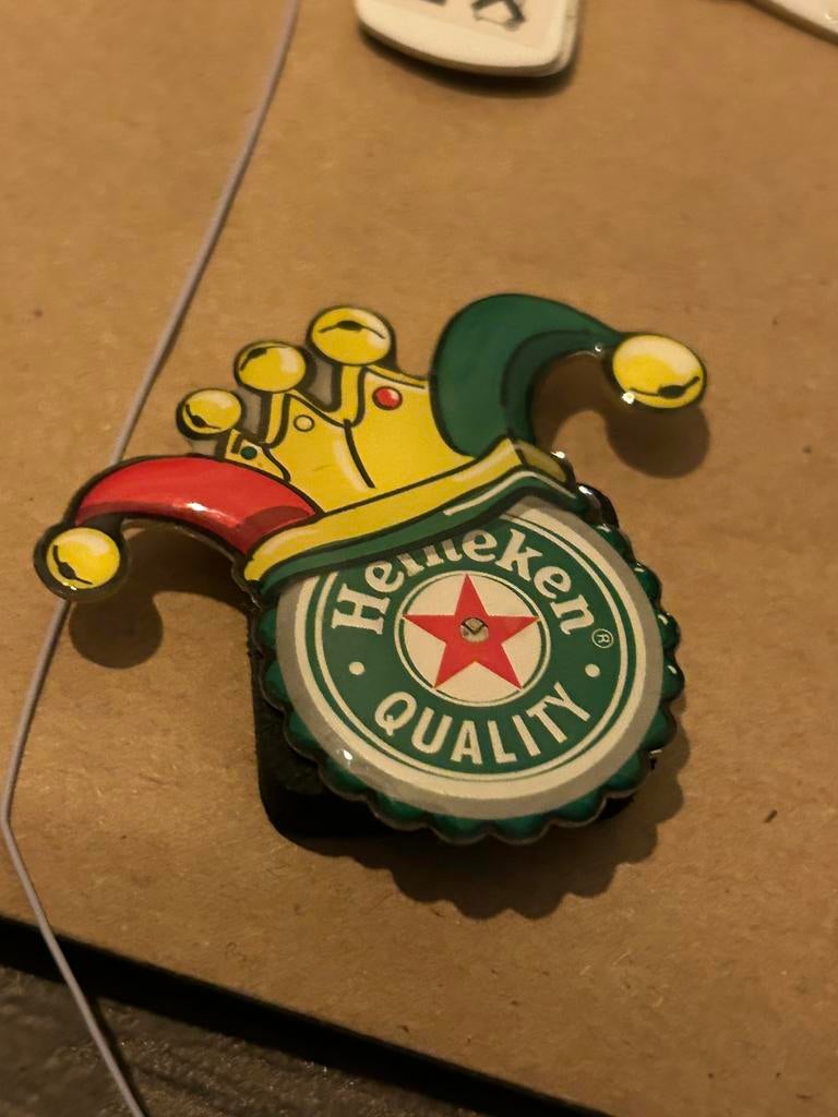 Speldje Heineken carnaval kroonkurl met lichtjes, Verzamelen, Ophalen, Zo goed als nieuw, Overige onderwerpen