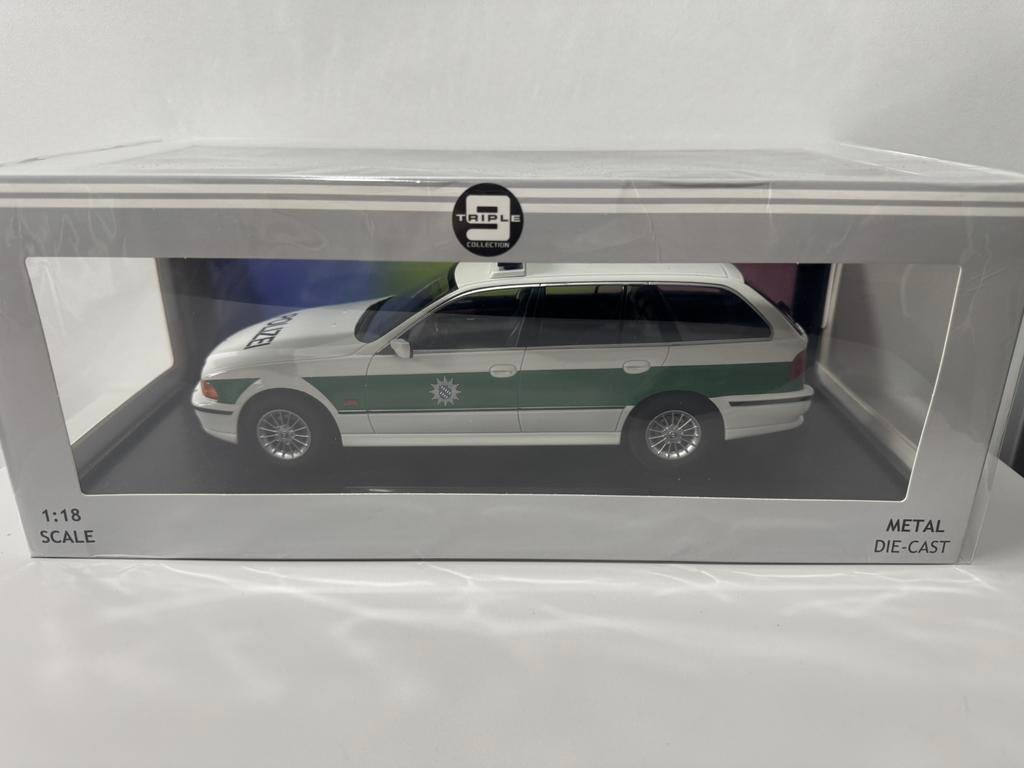 Triple9 bmw 5 series touring e39 german police 1:18 triple, Hobby en Vrije tijd, Modelauto's | 1:18, Ophalen of Verzenden, Nieuw