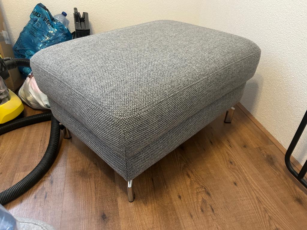 Montel voetenbank Urban, Ophalen, Gebruikt, 75 tot 100 cm, Stof