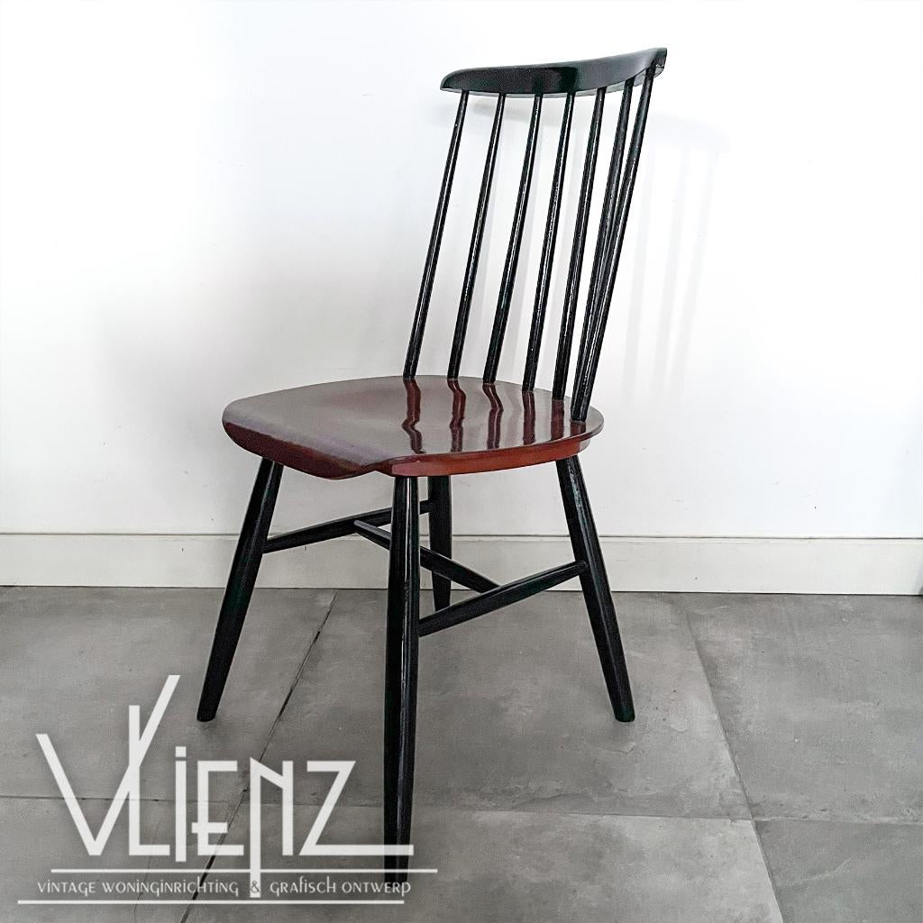Vintage houten spijlenstoel Tapiovaara stoel, Huis en Inrichting, Stoelen, Gebruikt, -, Zwart, -