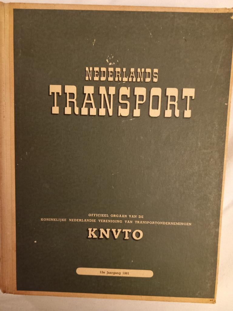 Nederlands transport jaargang 1961 KNVTO vervoer verkeer, Boeken, Ophalen of Verzenden, Gelezen