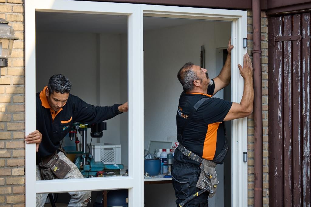 Kozijnmonteur gezocht - werk in regio Flevoland, Vacatures, 33 - 40 uur, Overige niveaus, Vanaf 1 jaar, Overige vormen