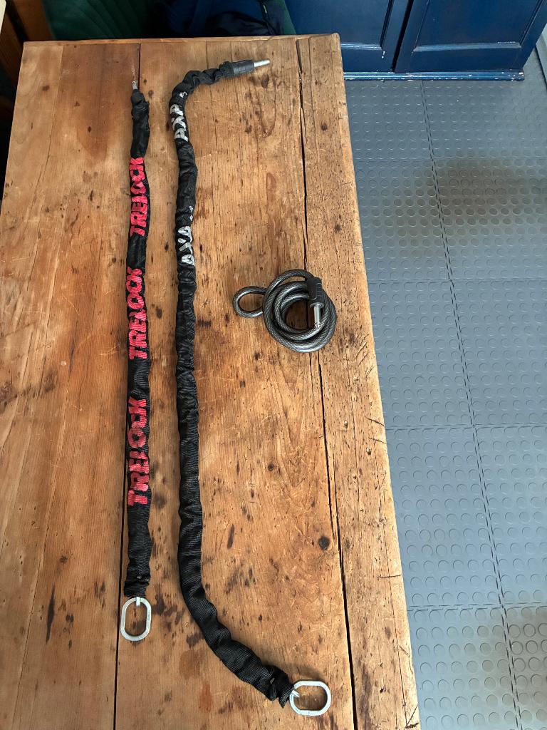 Insteekketting sloten fiets. 3 stuks, o.a. AXA. Prima staat!, Fietsen en Brommers, Fietsaccessoires | Fietssloten, Zo goed als nieuw