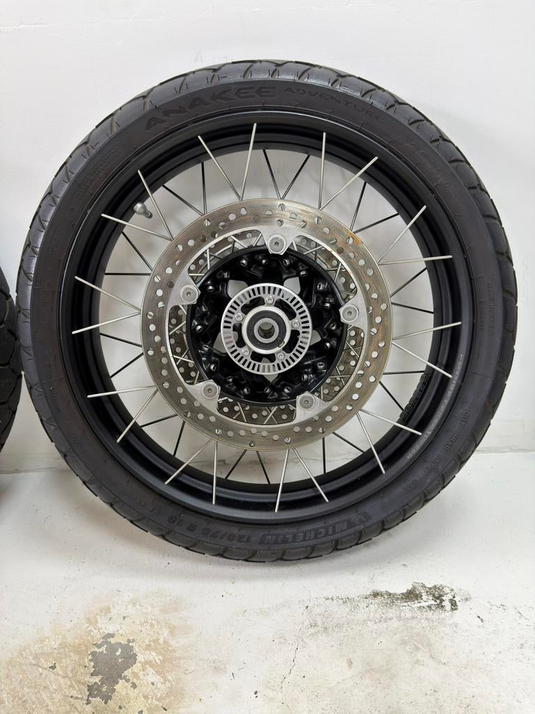 Spaakwielen R 1250 GS (A), Ophalen, Gebruikt