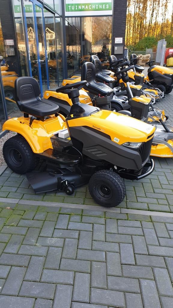 Nieuwe  zitmaaier stiga tornado 398m euro 1900, Ophalen of Verzenden, Nieuw, Mulchfunctie, 90 tot 120 cm