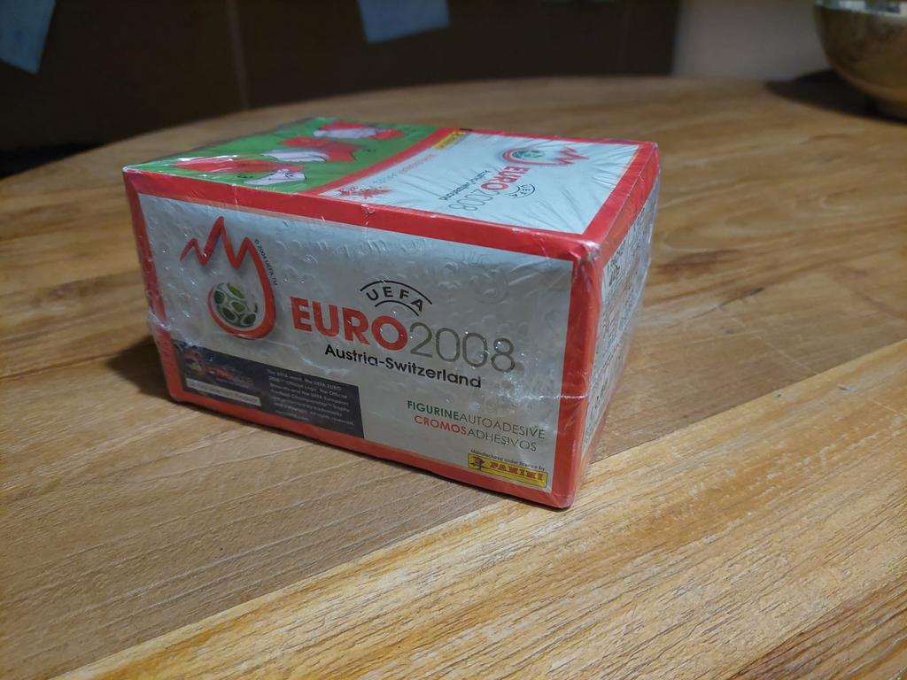 Nieuwe Gesealde Panini box Euro EK 2008., Ophalen of Verzenden, Zo goed als nieuw, Overige