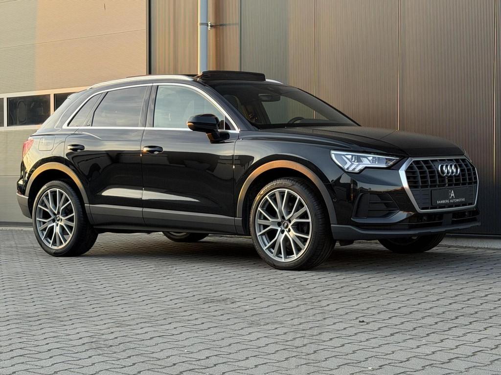 Audi Q3 45 TFSI e |panorama|memory|ACC|keyless|camera, Auto's, Audi, Gebruikt, Met garantie (alle), Zwart, Hybride Elektrisch/Benzine