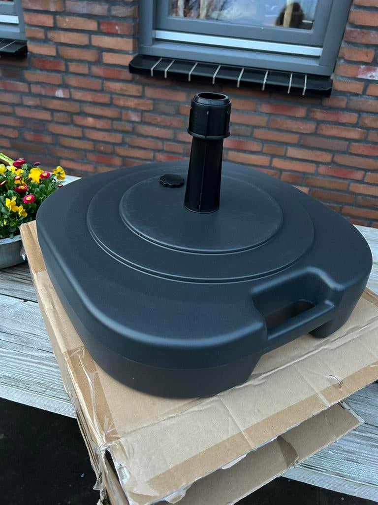 Parasolvoet / flagpole, Ophalen, Zo goed als nieuw