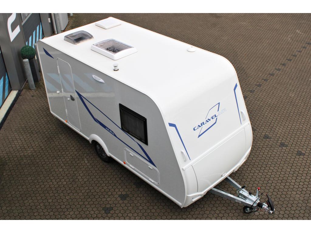Caravelair Alba 400 NIEUW 2025 Dwars bed Licht Gewicht, Caravans en Kamperen, Caravans, Ringverwarming, Bedrijf, Treinzit, 750 - 1000 kg