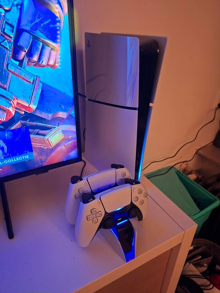 PlayStation 5 Slim Digital Edition + Extra Controller, Ophalen, Zo goed als nieuw, Playstation 5 Digital