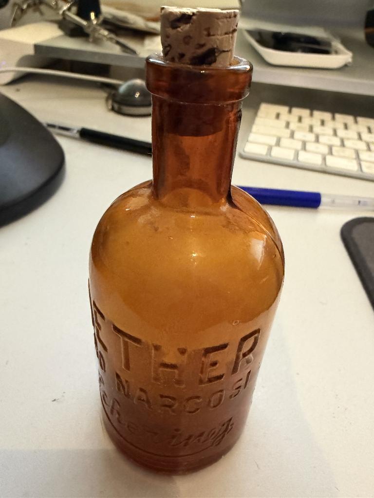 Ether anesthesie druppel flesje Schering, Ophalen of Verzenden