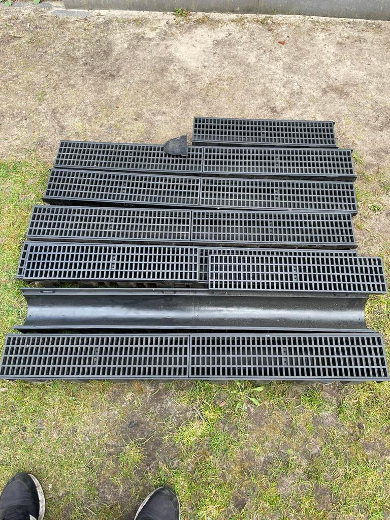 6,5 meter lijngoot - Eenvoudig te monteren zonder lijm, Ophalen, Afvoer, Gebruikt, Pvc