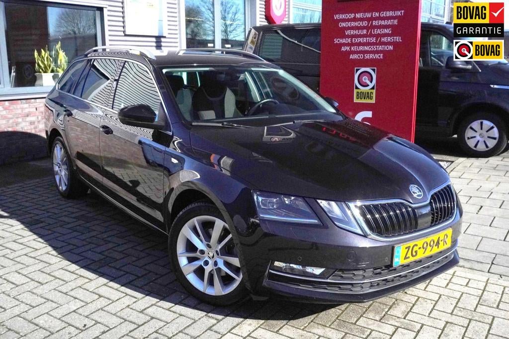 Skoda Octavia Combi 1.5 TSI Greentech Style Business / Trekh, Auto's, Stof, 4 cilinders, 150 pk, Zwart